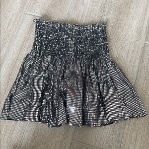 QUEEN OF SPARKLES Shimmering Silver Swing Shorts